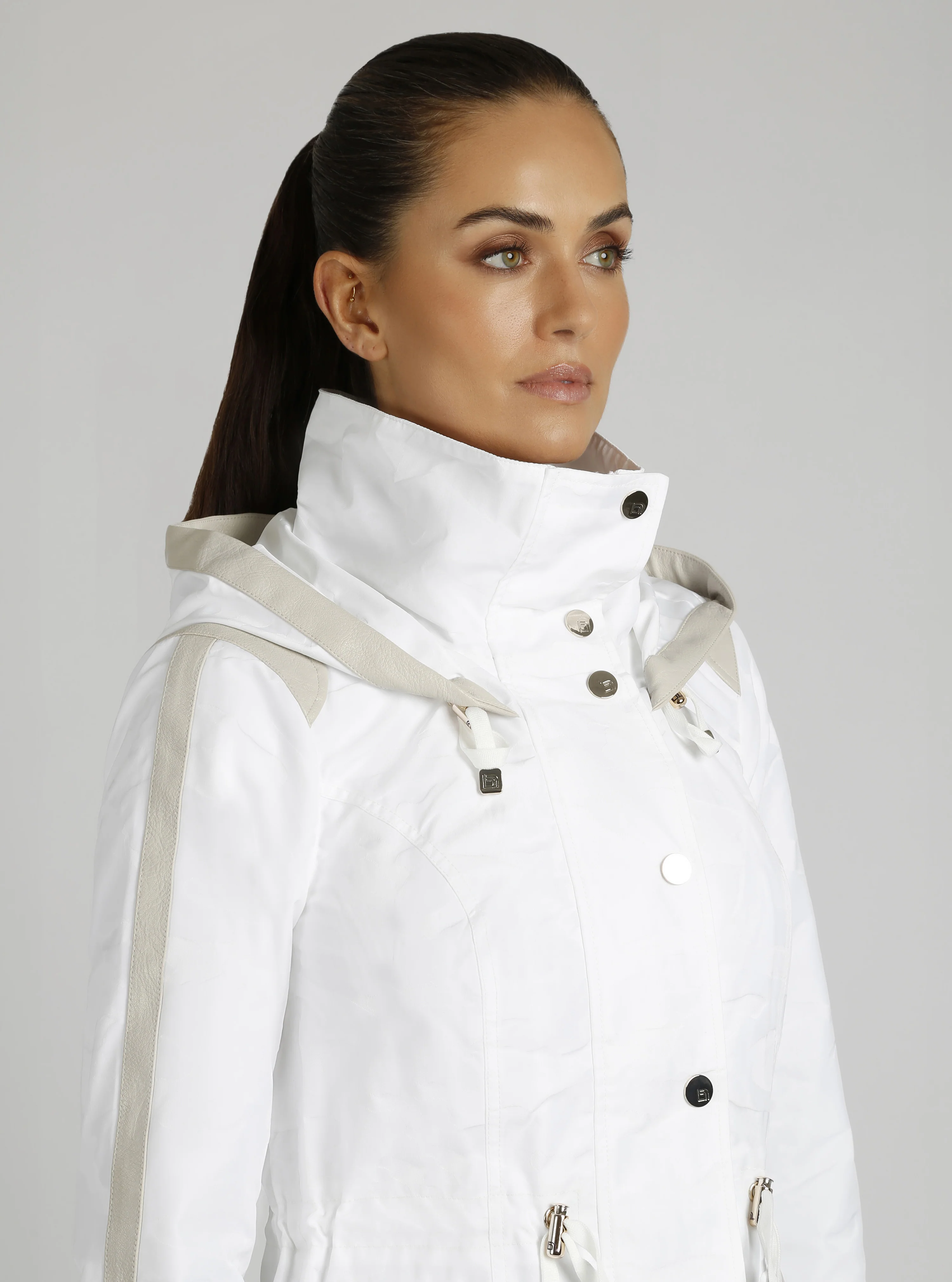 Camo Sport Anorak Gold Trims - Image 9