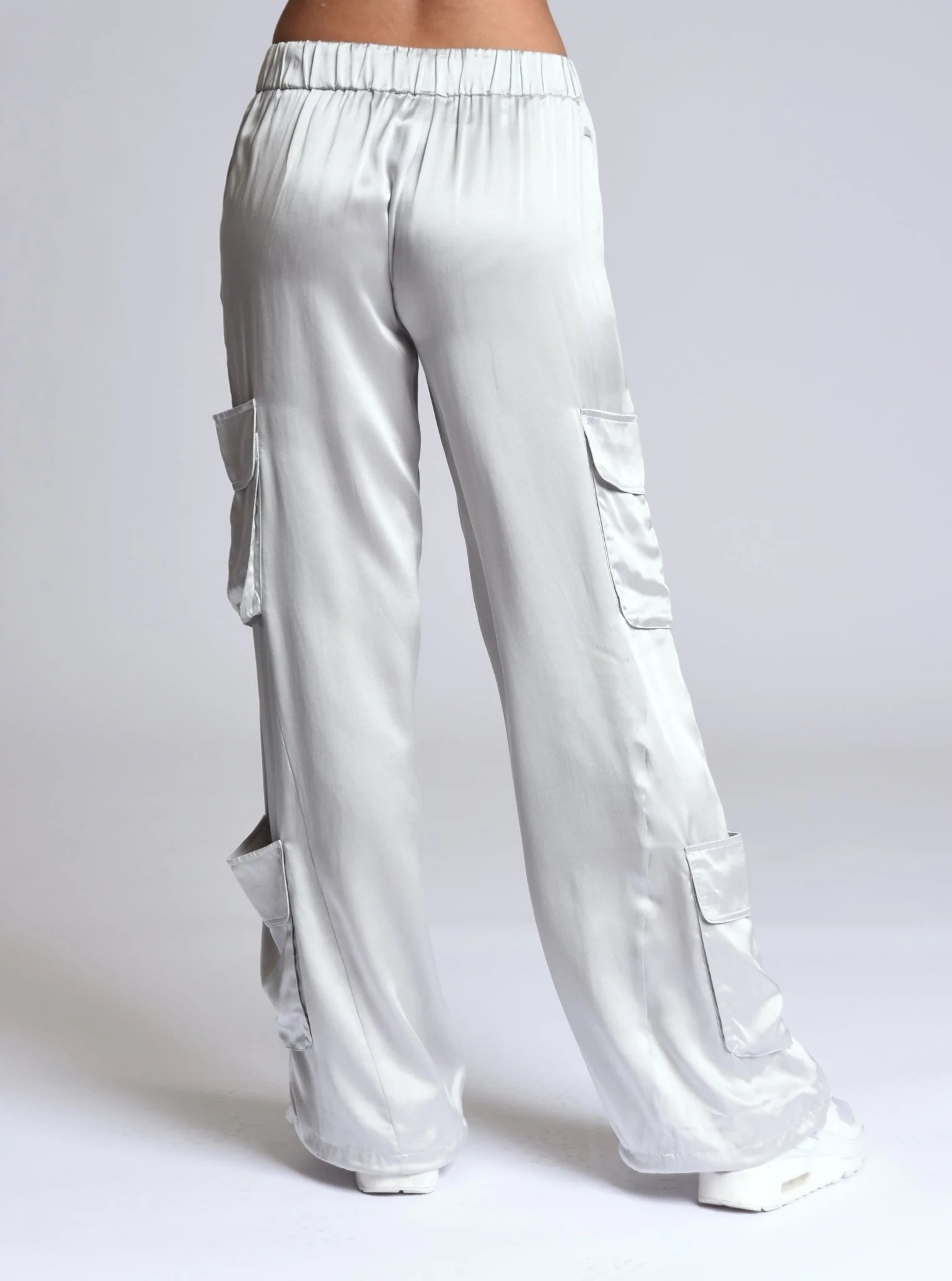 Chelsea Silk Wide Leg Cargo Pant - Image 11