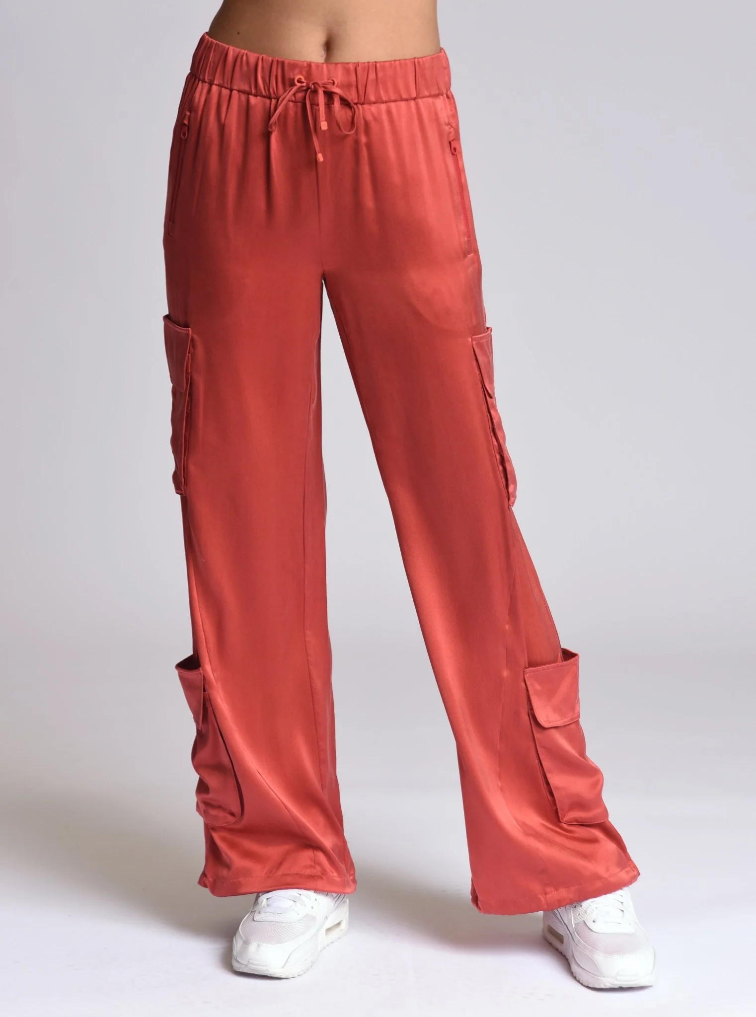 Chelsea Silk Wide Leg Cargo Pant - Image 19