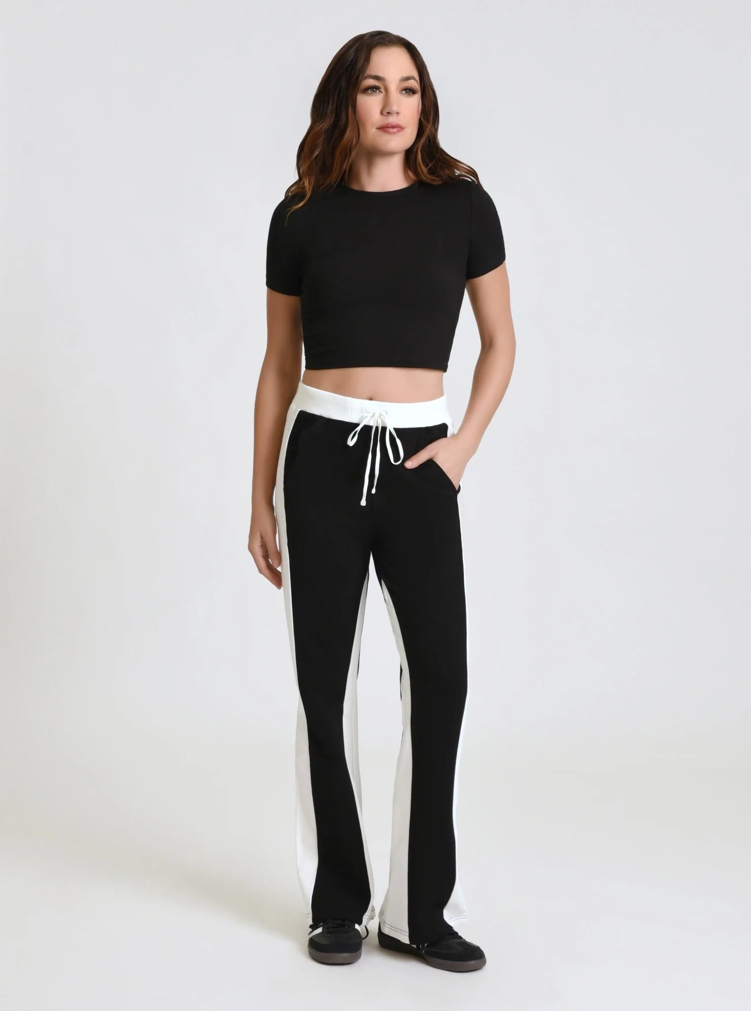 Color Blocked Wide Leg Pant - Image 3
