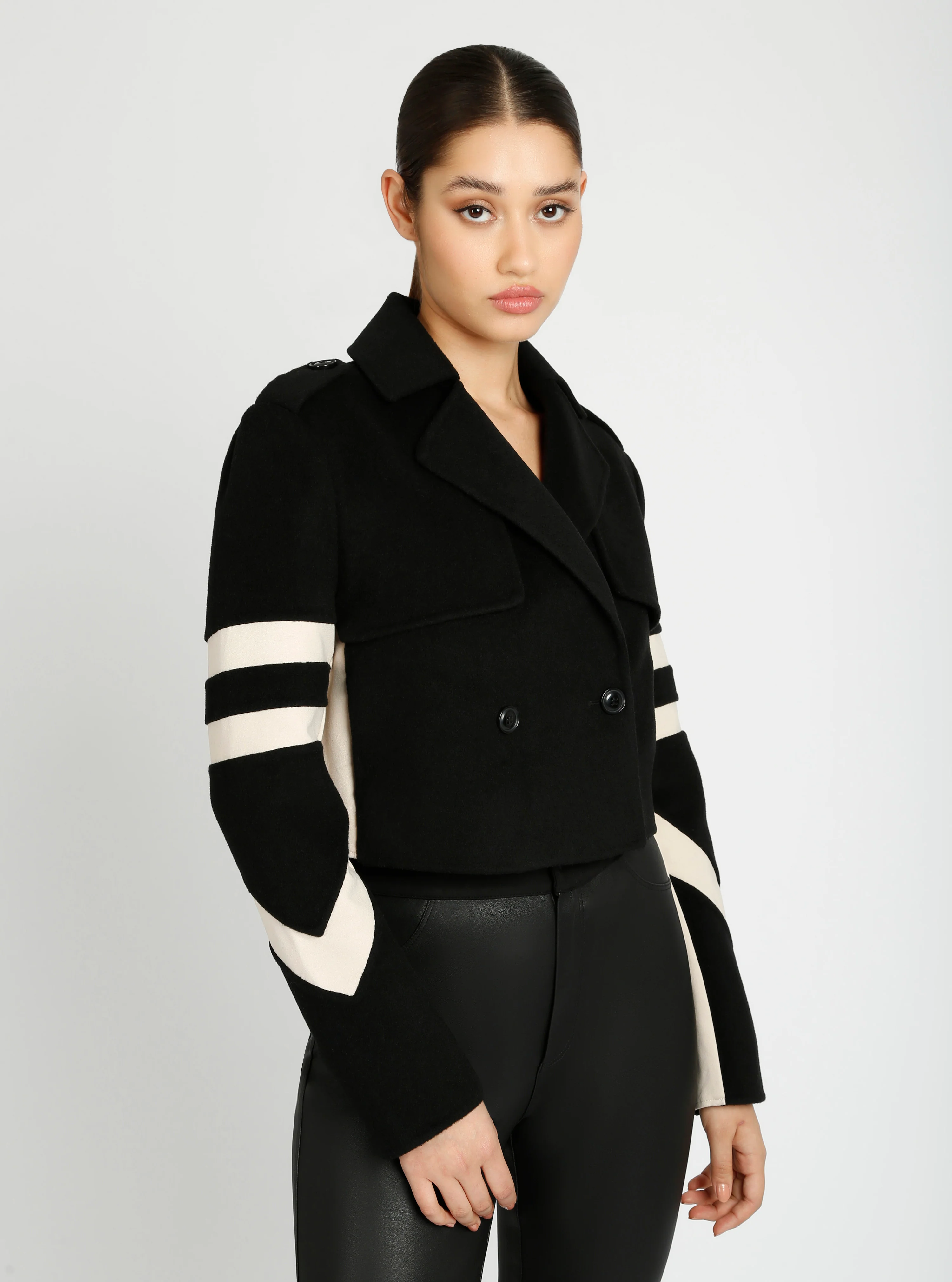 Handmade Wool Crop Jacket Black/Camel - Image 2