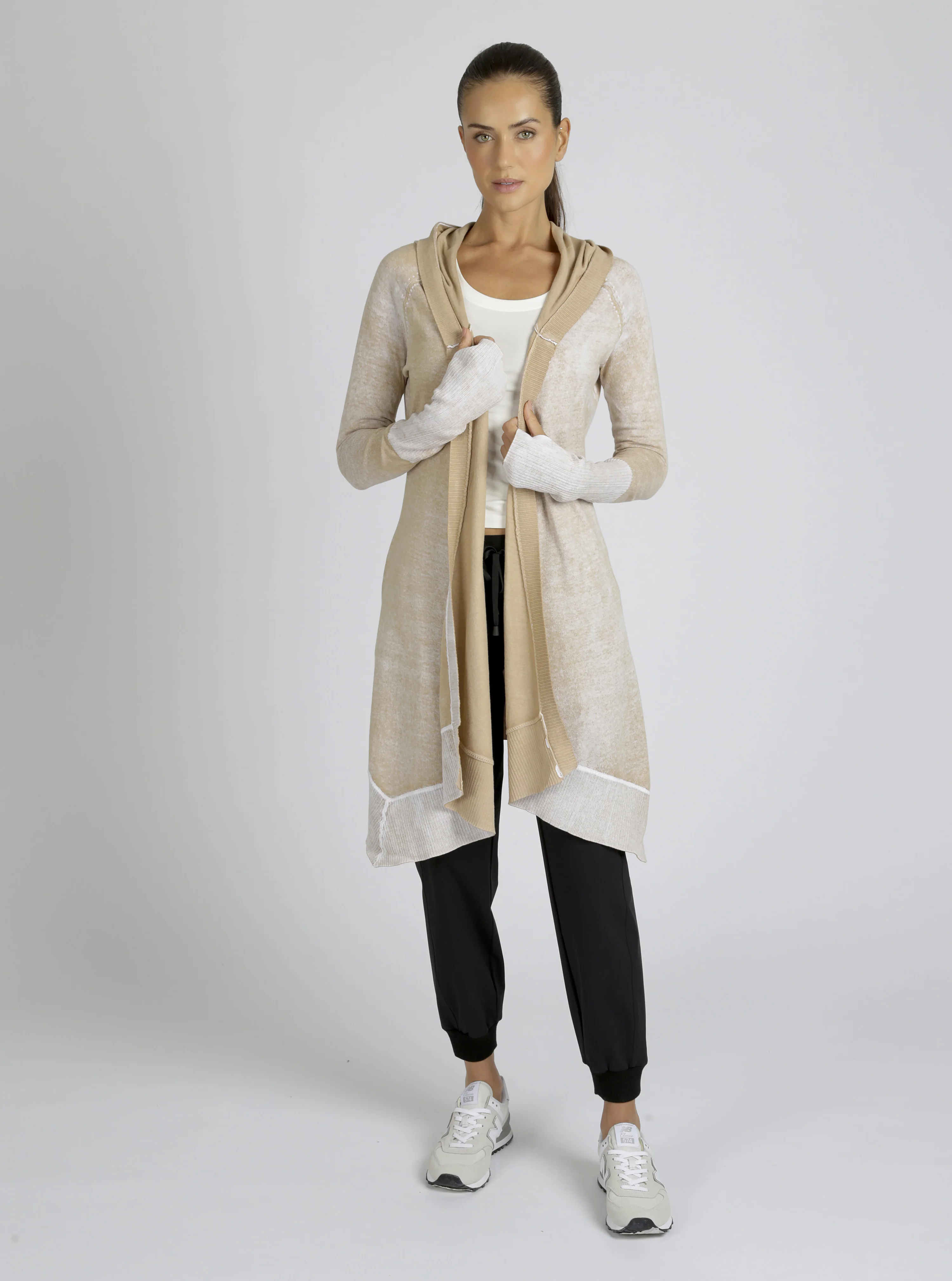 Huntress Cardigan Irish Cream - FINAL SALE - LAST CALL - Image 3