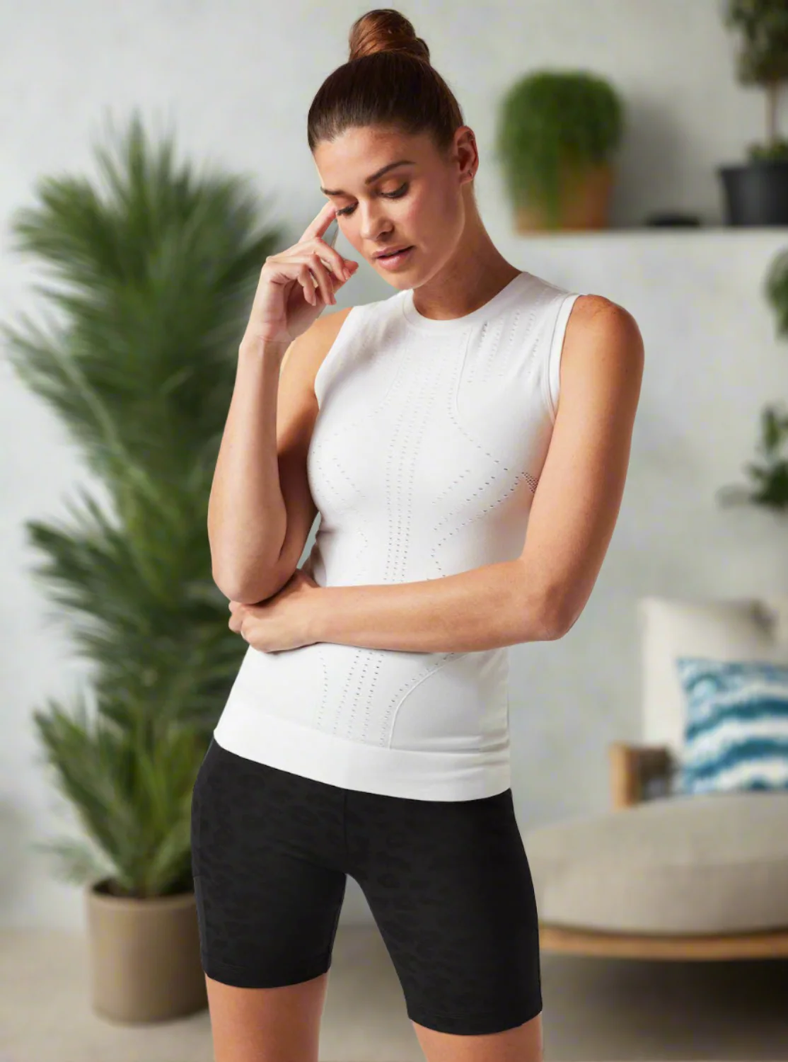Infinity Compression Tank Top - White - Image 3