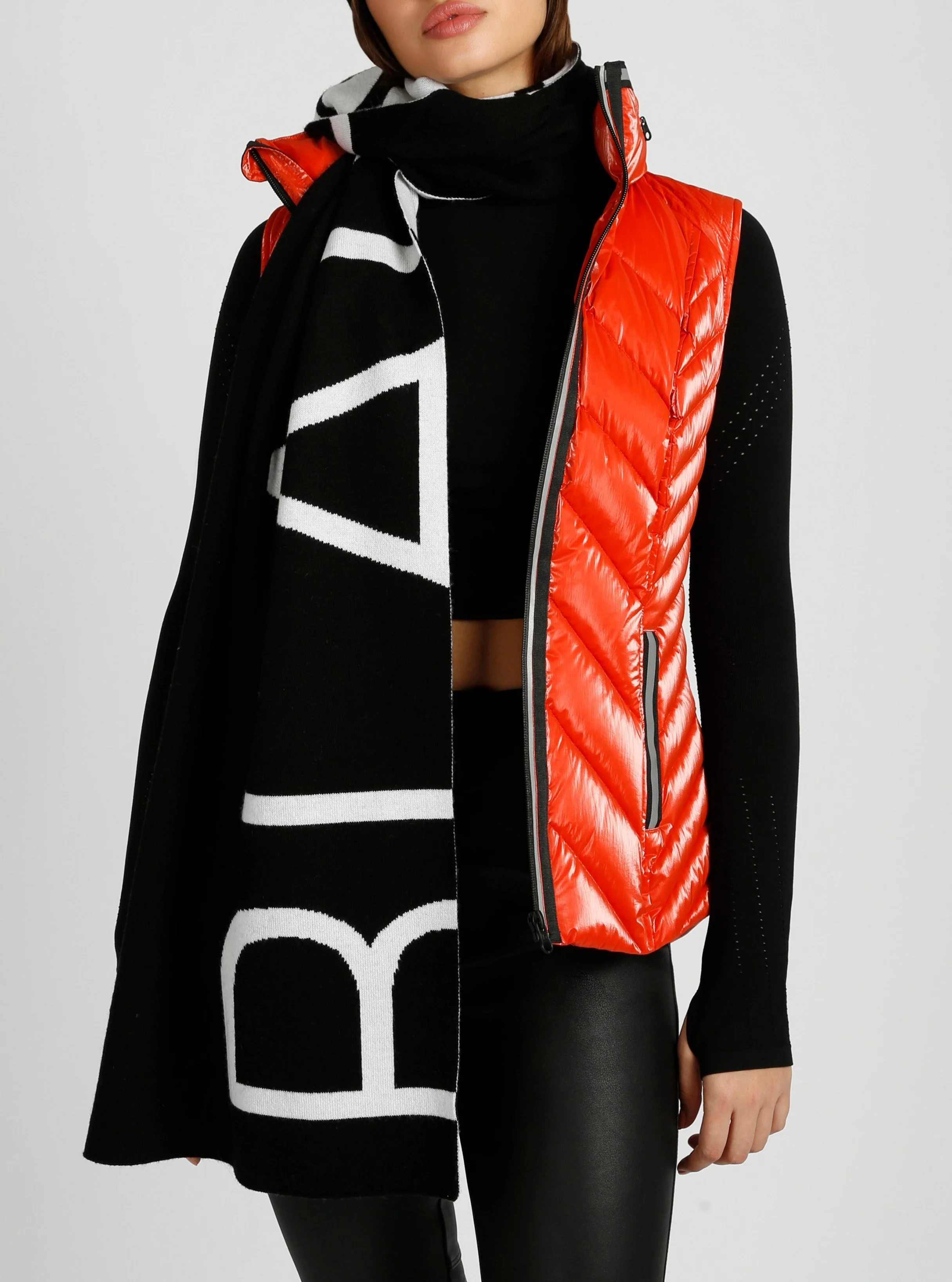 Jacquard Cashmere/Wool Knit Scarf - Image 4
