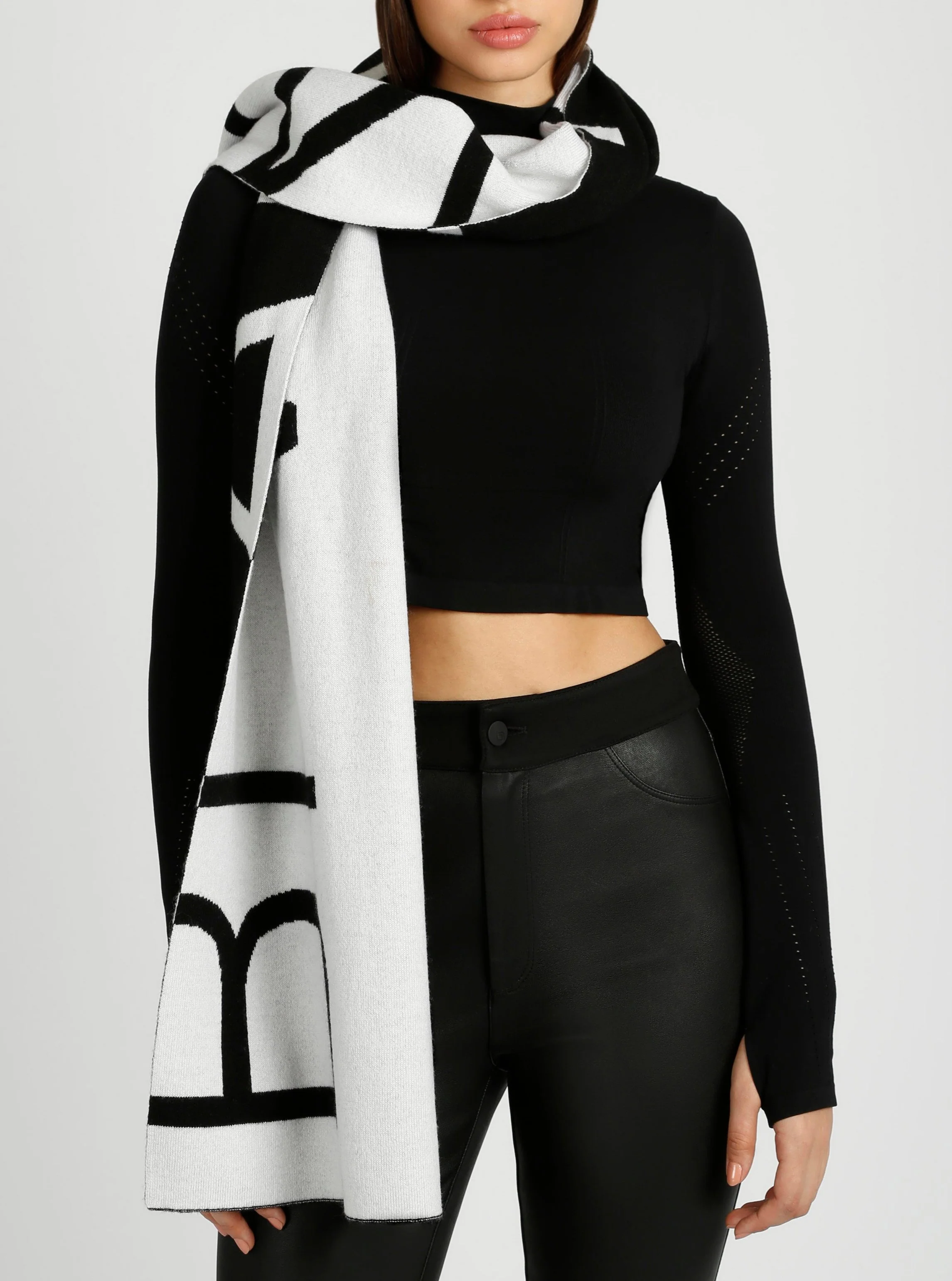 Jacquard Cashmere/Wool Knit Scarf - Image 5