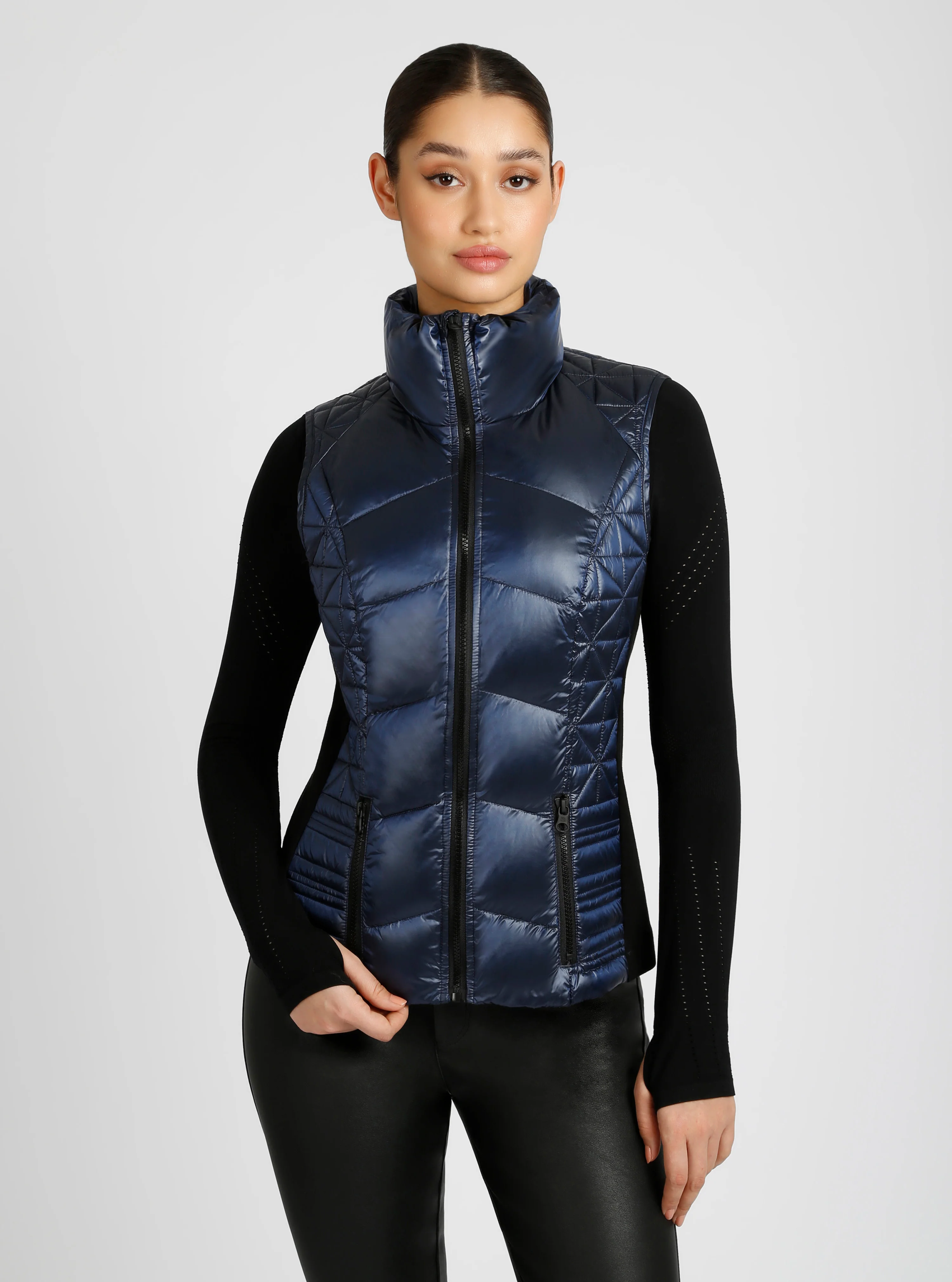 Lightweight Packable Puffer Vest - Image 11