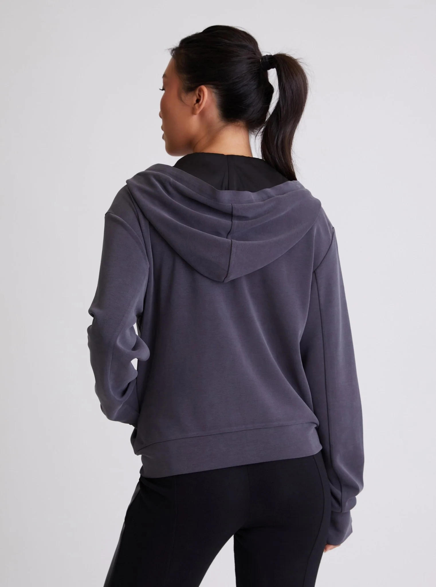 Travel Twin: Brooke Reflective Hoodie - Image 12