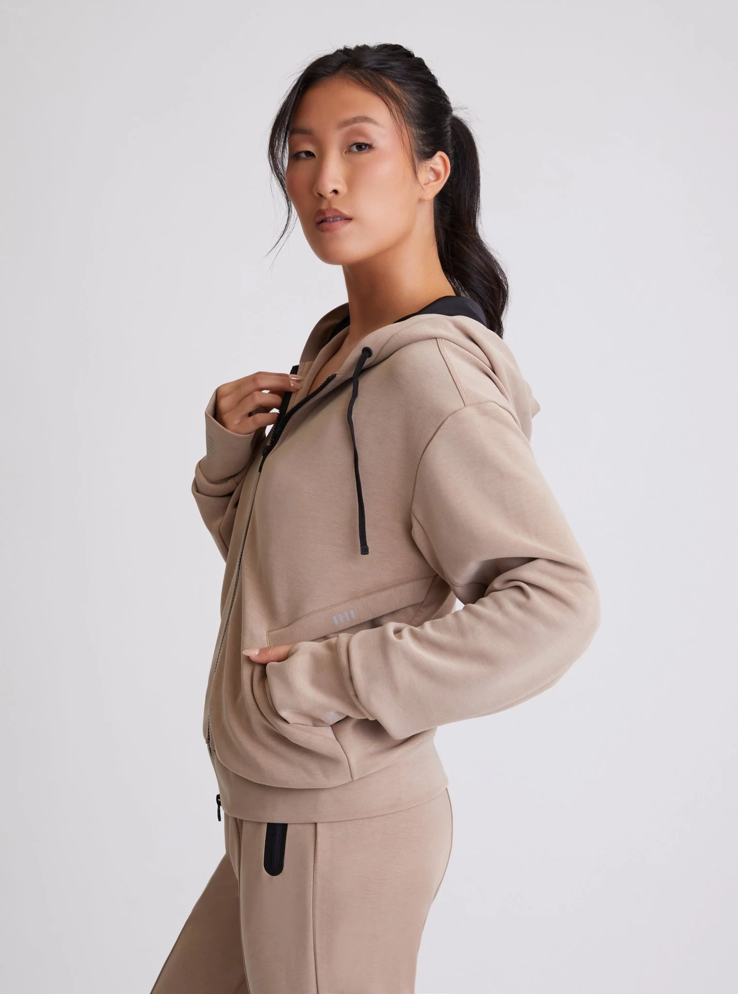 Travel Twin: Brooke Reflective Hoodie - Image 8